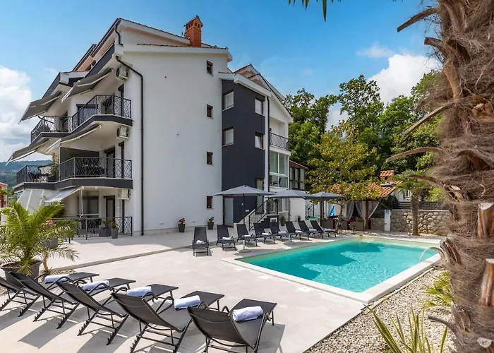 Appartamento Adriatic, Chiara With Swimming Pool, Children Playground And Gameing For Adult