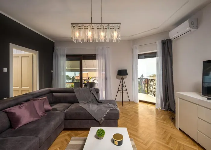 Adriatic, Chiara With Swimming Pool, Children Playground And Gameing For Adult