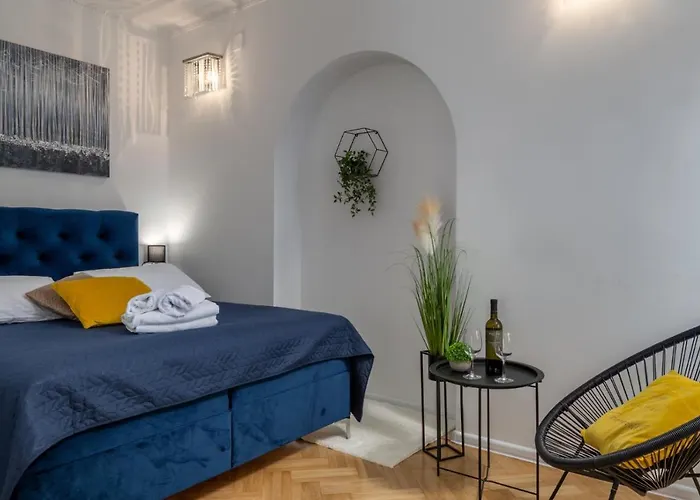 Adriatic, Chiara With Swimming Pool, Children Playground And Gameing For Adult Lejlighed